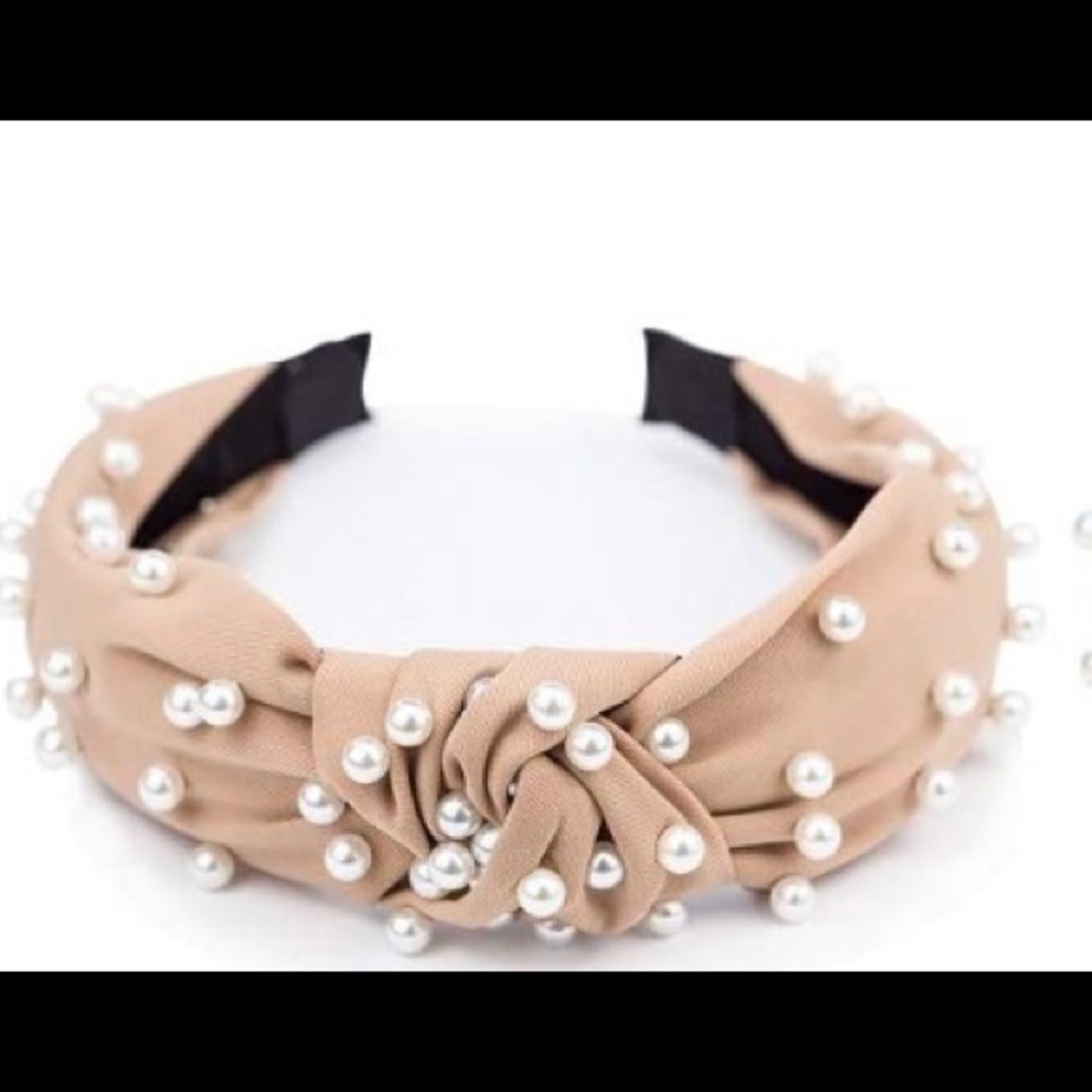 Nude pearl headband